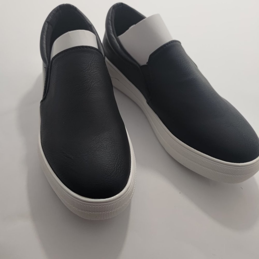 Hike-G Slip On Flat Platform Sneaker Black
